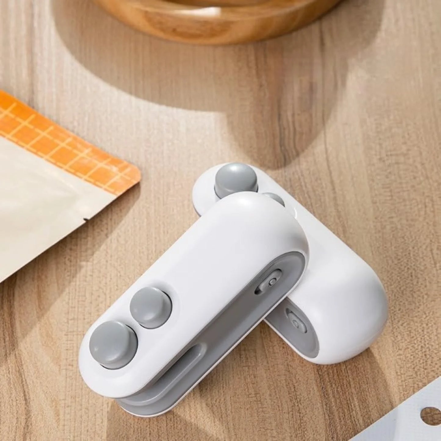 mini bag ，mini bag  and ，Portable,Rechargeable  Heat Vacuum ,Back  suction